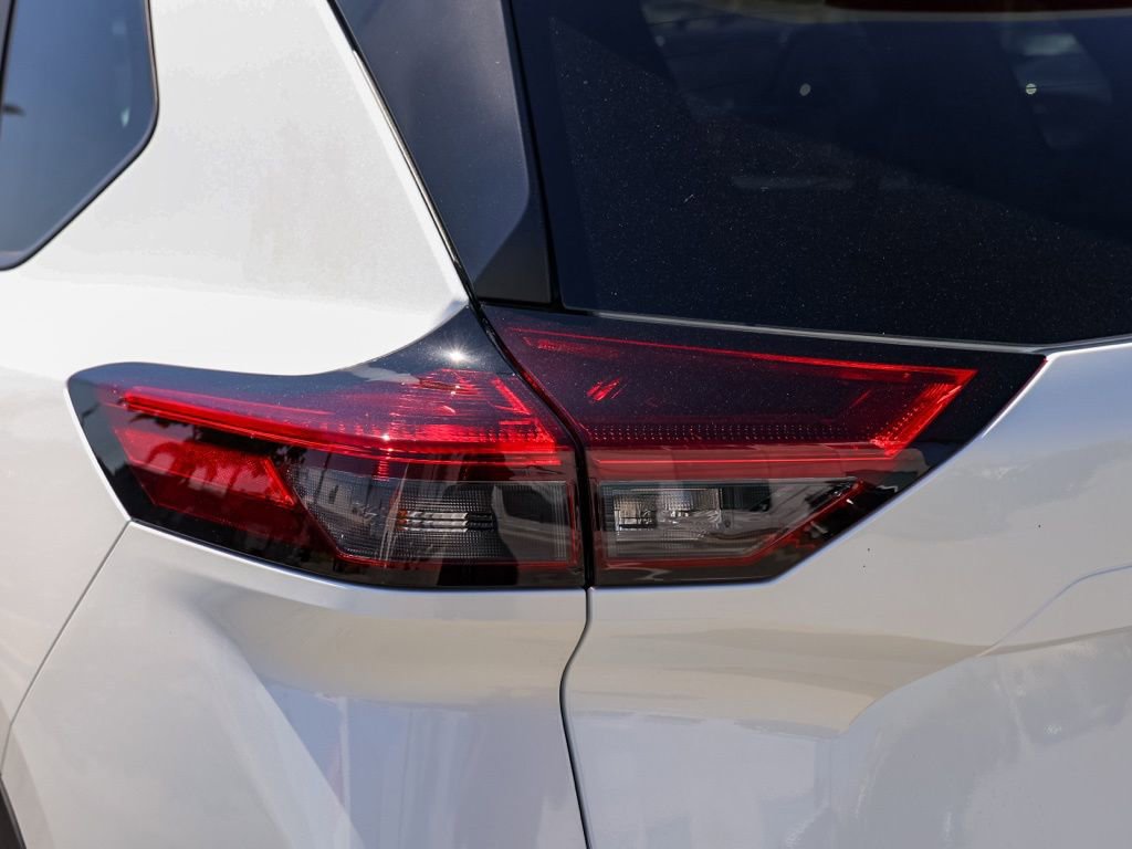 New 2026 Nissan Rogue SV image 6