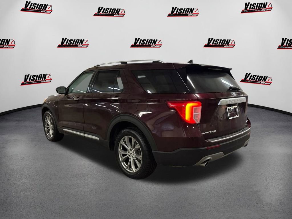 Used 2022 Ford Explorer Limited w/ Equipment Group 301A image 7