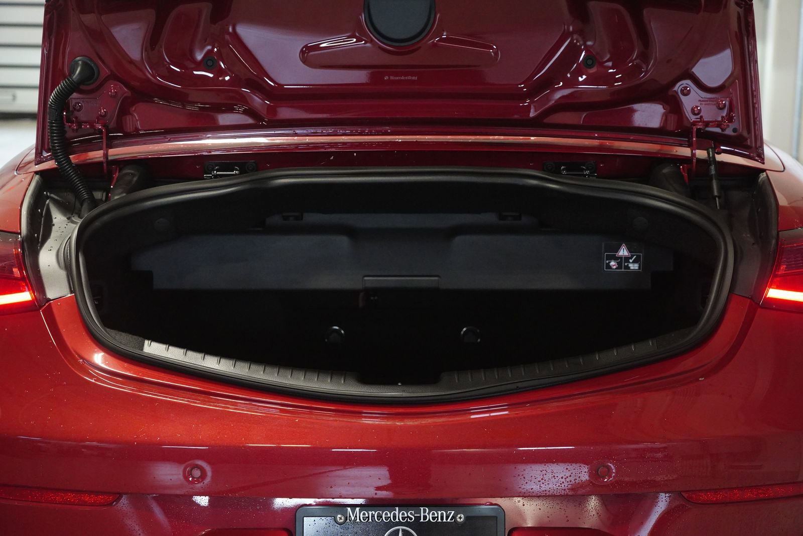 New 2026 Mercedes-Benz CLE 450 4MATIC Cabriolet image 37