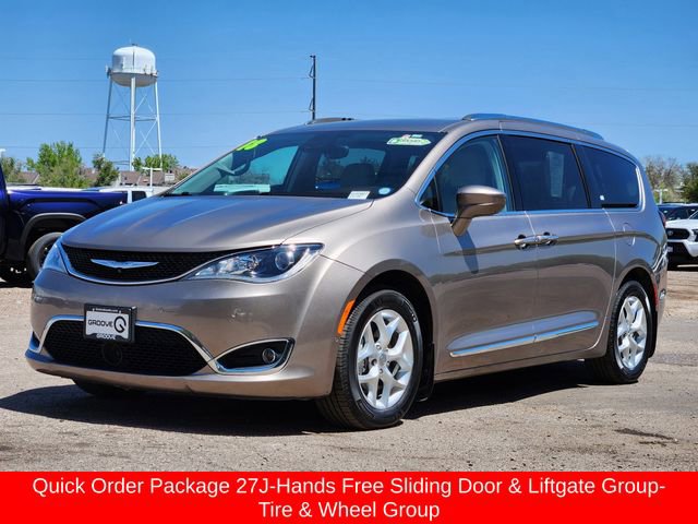 Used 2018 Chrysler Pacifica Touring-L Plus w/ Advanced Safetytec Group