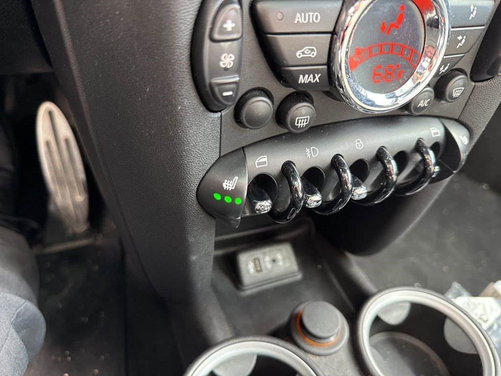 Used 2013 MINI Cooper S image 15