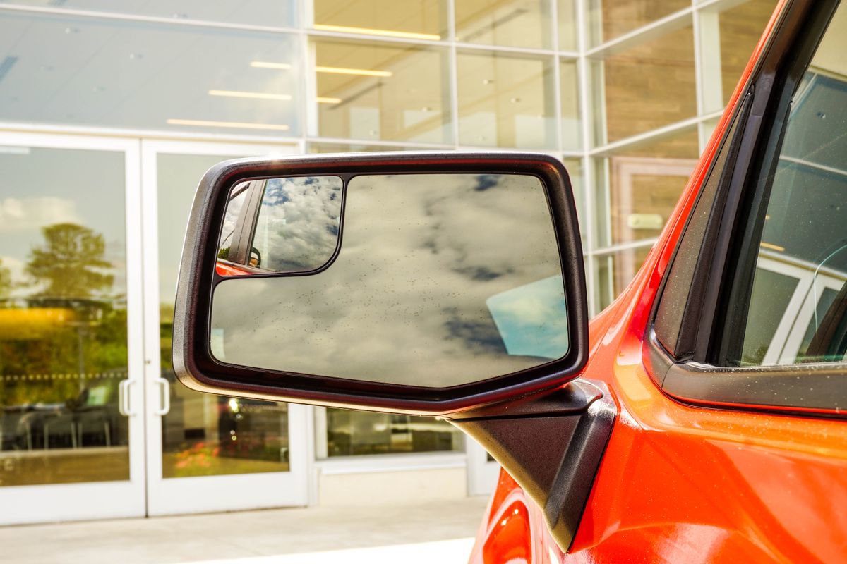 Used 2023 Chevrolet Silverado 1500 LT AWD/4WD image 14