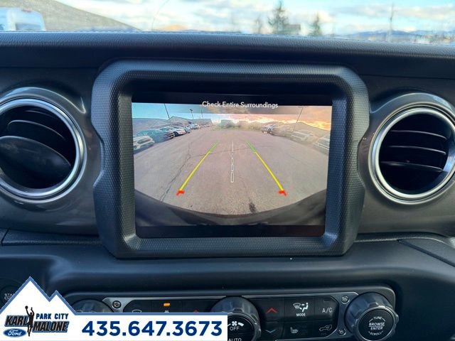 Used 2023 Jeep Wrangler Sahara w/ Cold Weather Group image 20