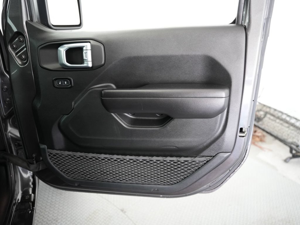 Used 2021 Jeep Wrangler Sport AWD/4WD image 42