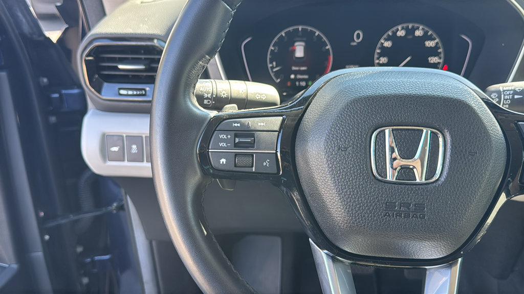 Certified 2025 Honda Pilot EX-L image 18