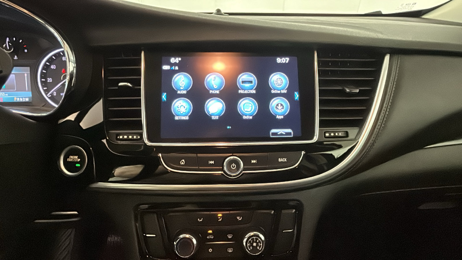 Used 2019 Buick Encore Preferred AWD/4WD image 28