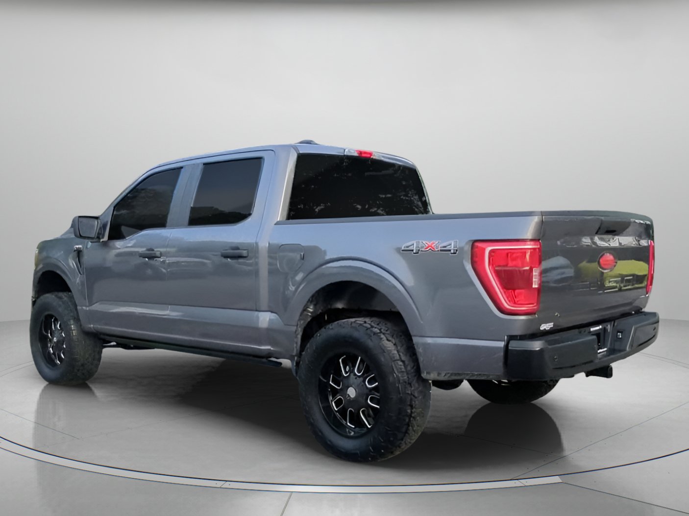 Used 2023 Ford F150 XLT w/ Bed Utility Package AWD/4WD image 20