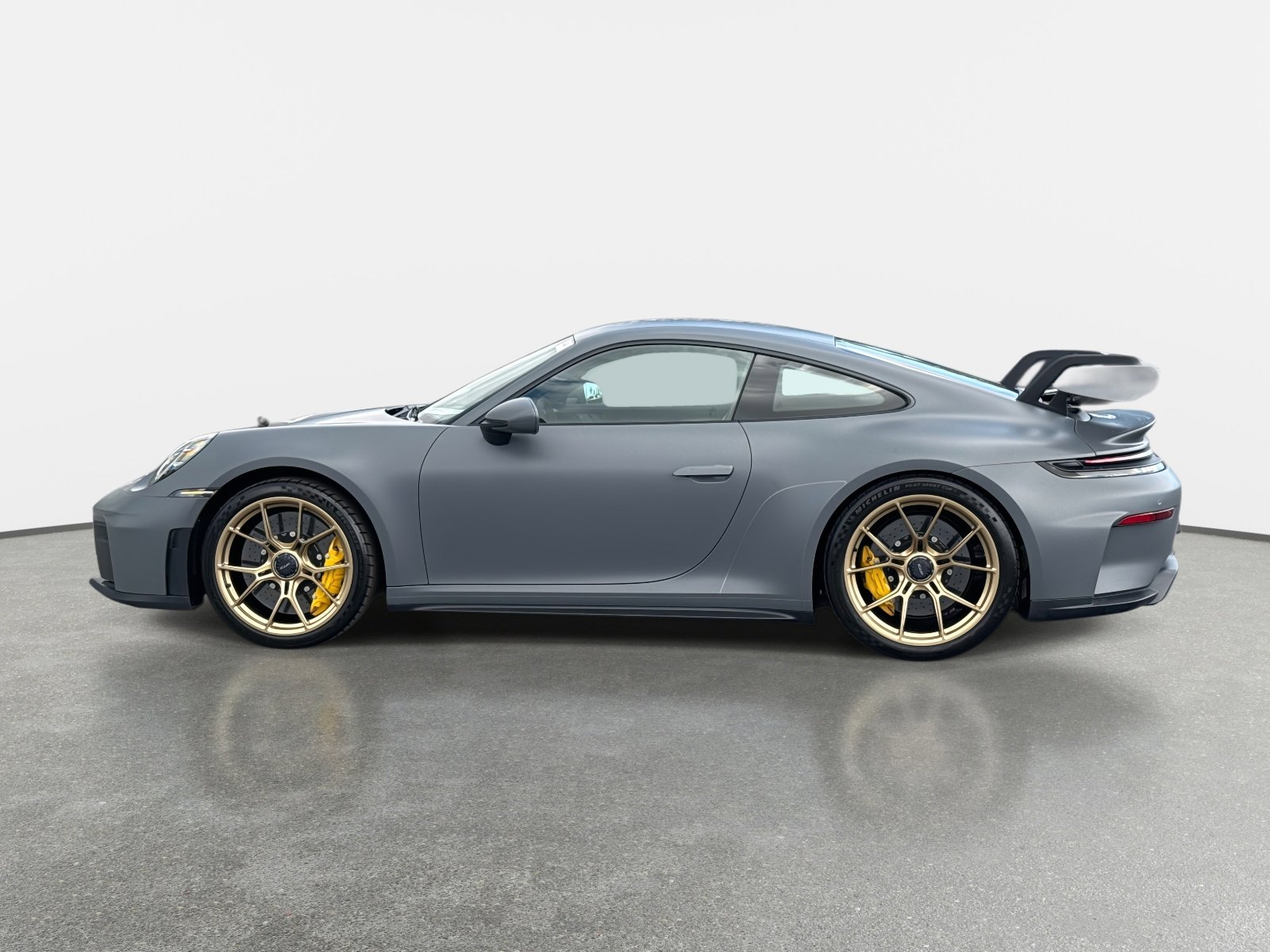Used 2026 Porsche 911 GT3 w/ Chrono Package RWD image 6