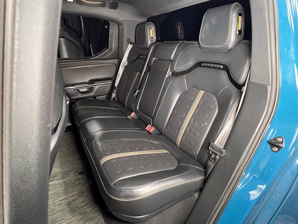 Used 2025 Rivian R1T Adventure Dual AWD/4WD image 14