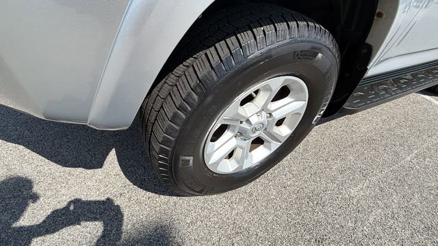 Used 2015 Toyota 4Runner SR5 Premium AWD/4WD image 10