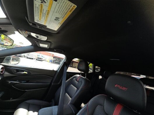 Used 2024 Chevrolet Trax RS w/ Driver Confidence Package FWD image 9