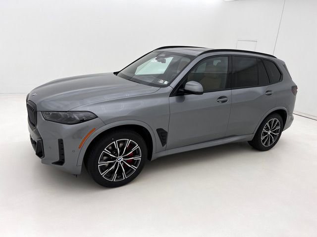New 2026 BMW X5 xDrive40i w/ M Sport Package AWD/4WD image 2