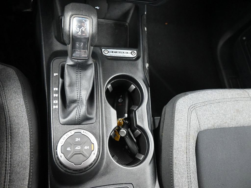 Used 2021 Ford Bronco Base image 18