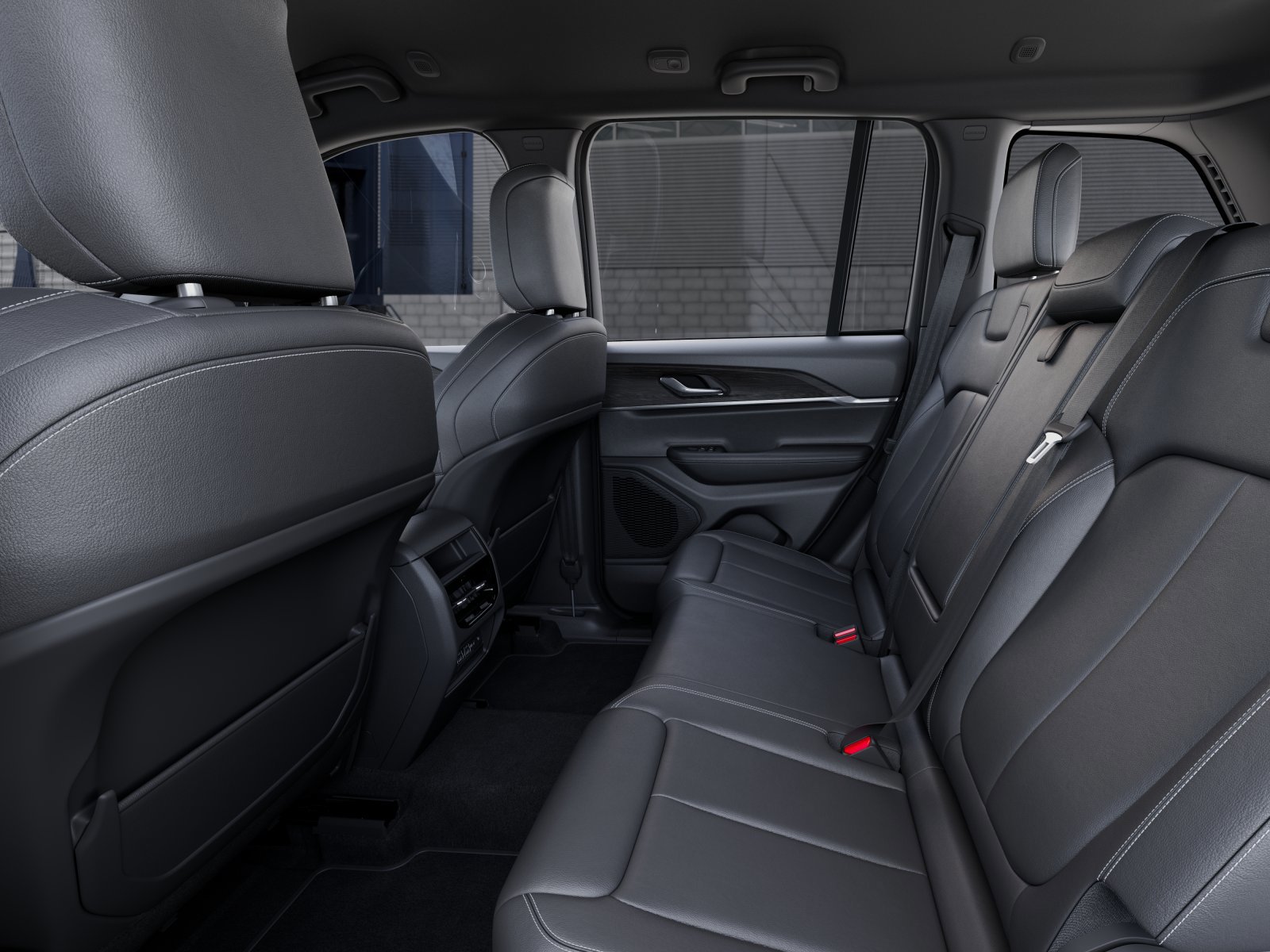 New 2025 Jeep Grand Cherokee Limited image 2