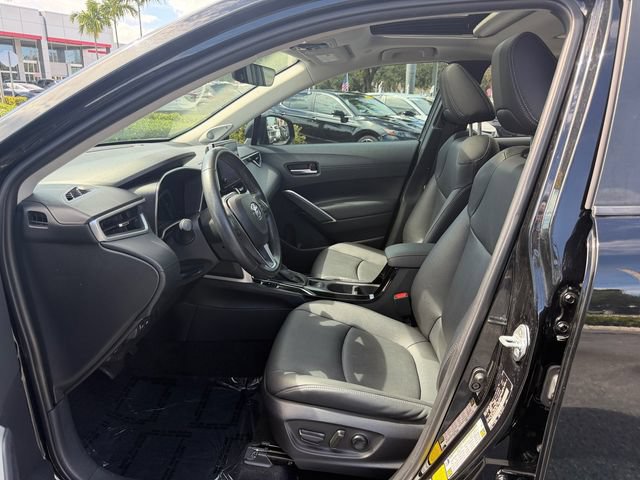 Certified 2023 Toyota Corolla Cross XLE w/ Convenience Package FWD image 10