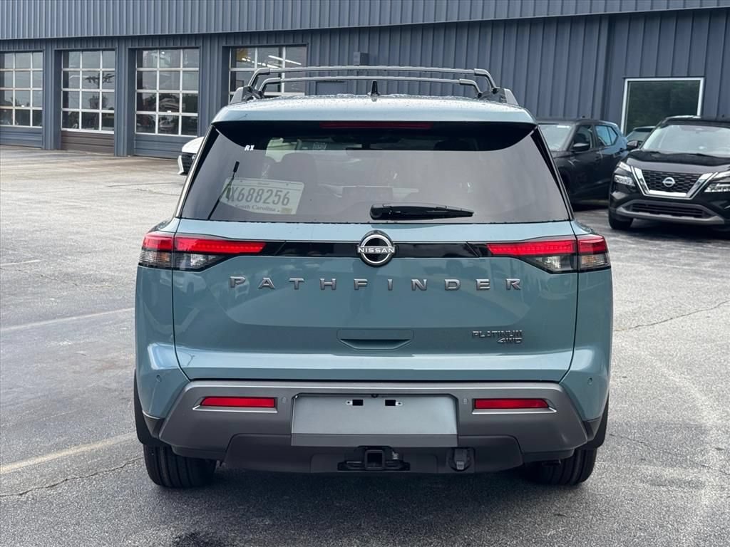 New 2026 Nissan Pathfinder Platinum w/ Lighting Package AWD/4WD image 4