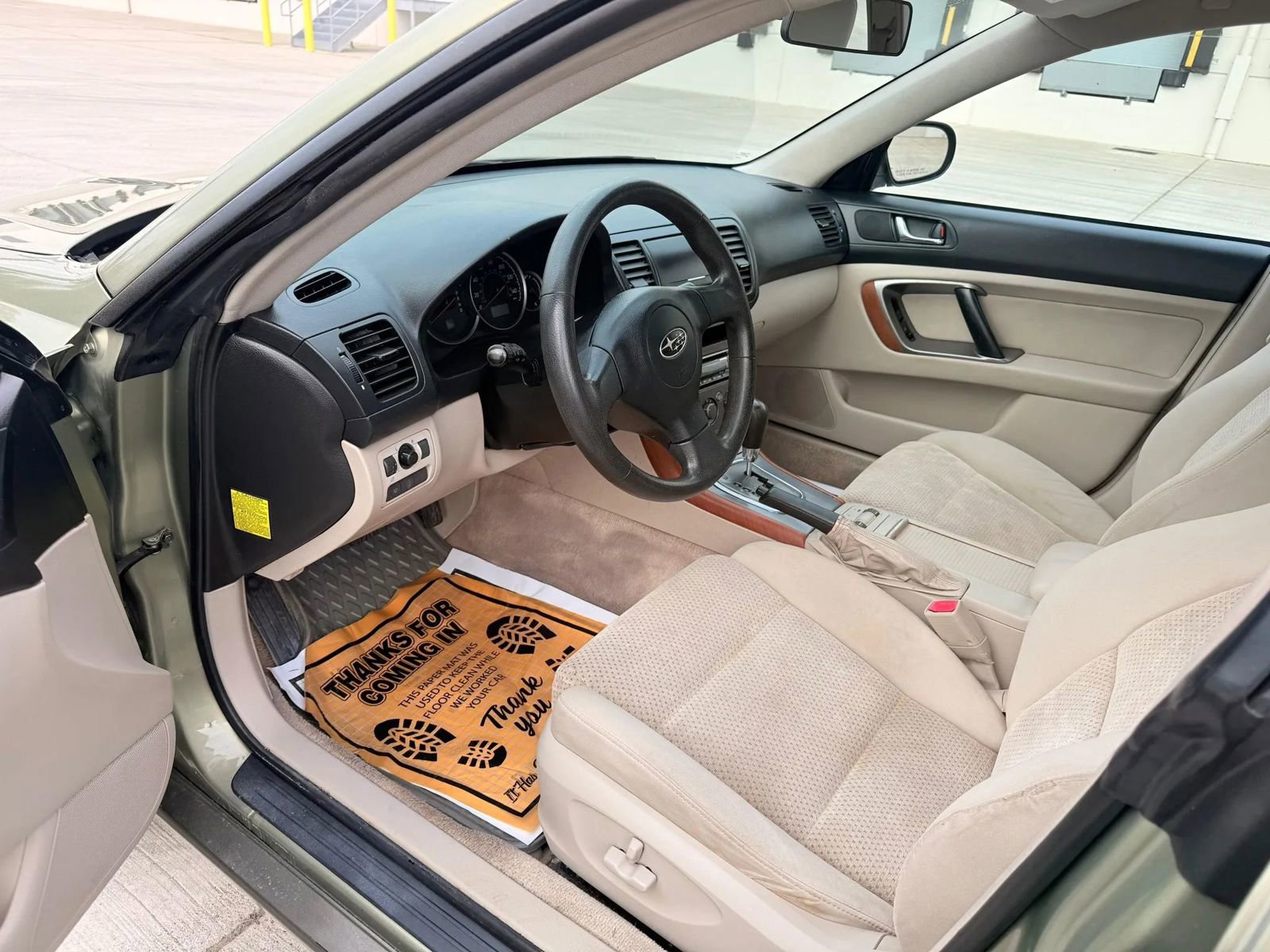 Used 2006 Subaru Outback 2.5i AWD/4WD image 9