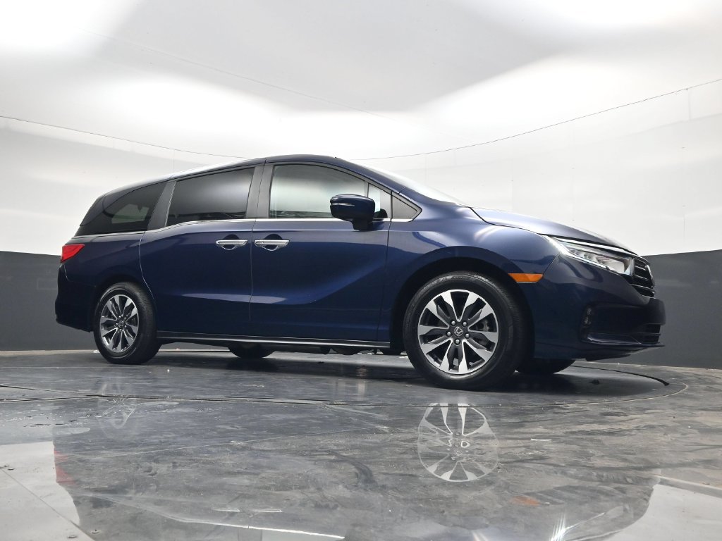 Certified 2024 Honda Odyssey EX-L image 32