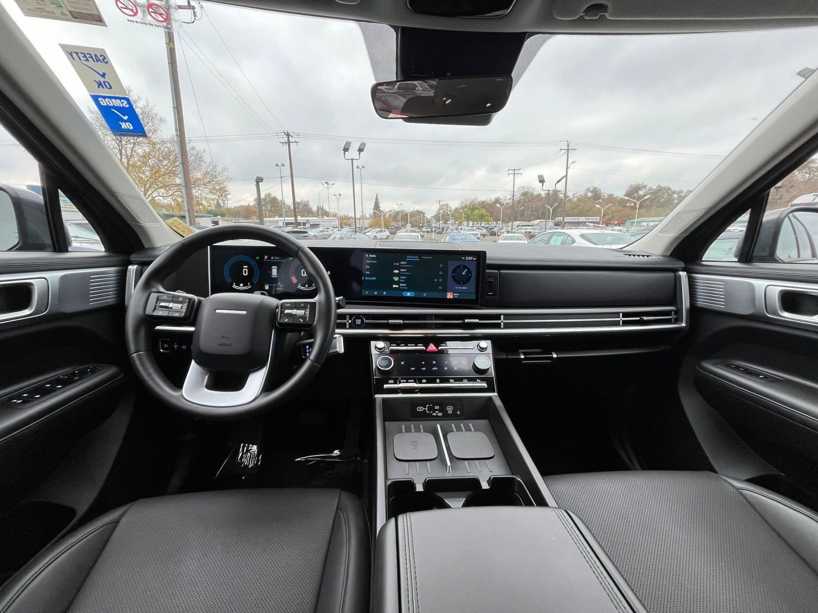 Used 2025 Hyundai Santa Fe SEL image 35