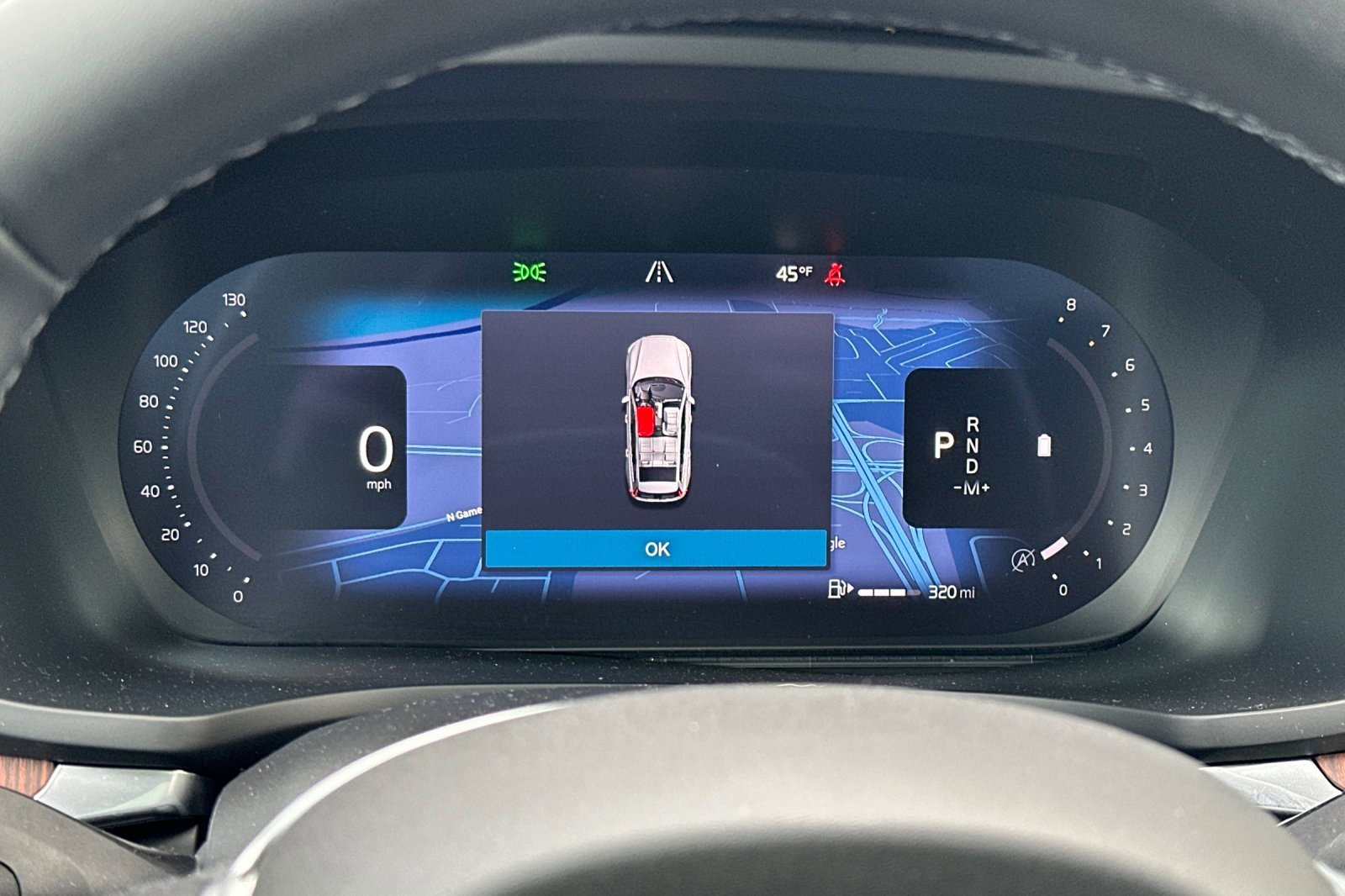 Used 2025 Volvo V60 B5 Cross Country Plus image 28