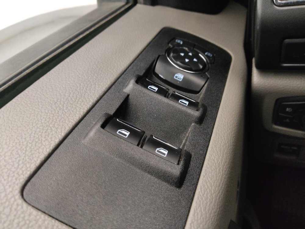 Used 2018 Ford F150 XLT w/ Trailer Tow Package AWD/4WD image 27