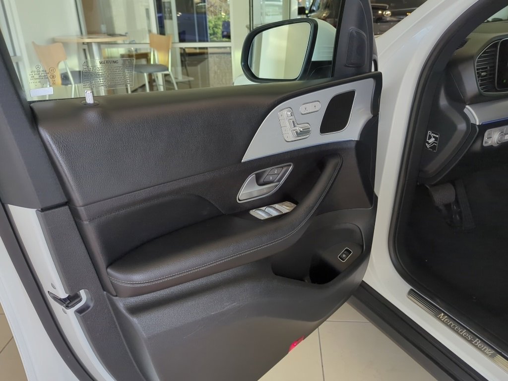 Used 2024 Mercedes-Benz GLE 350 4MATIC image 8