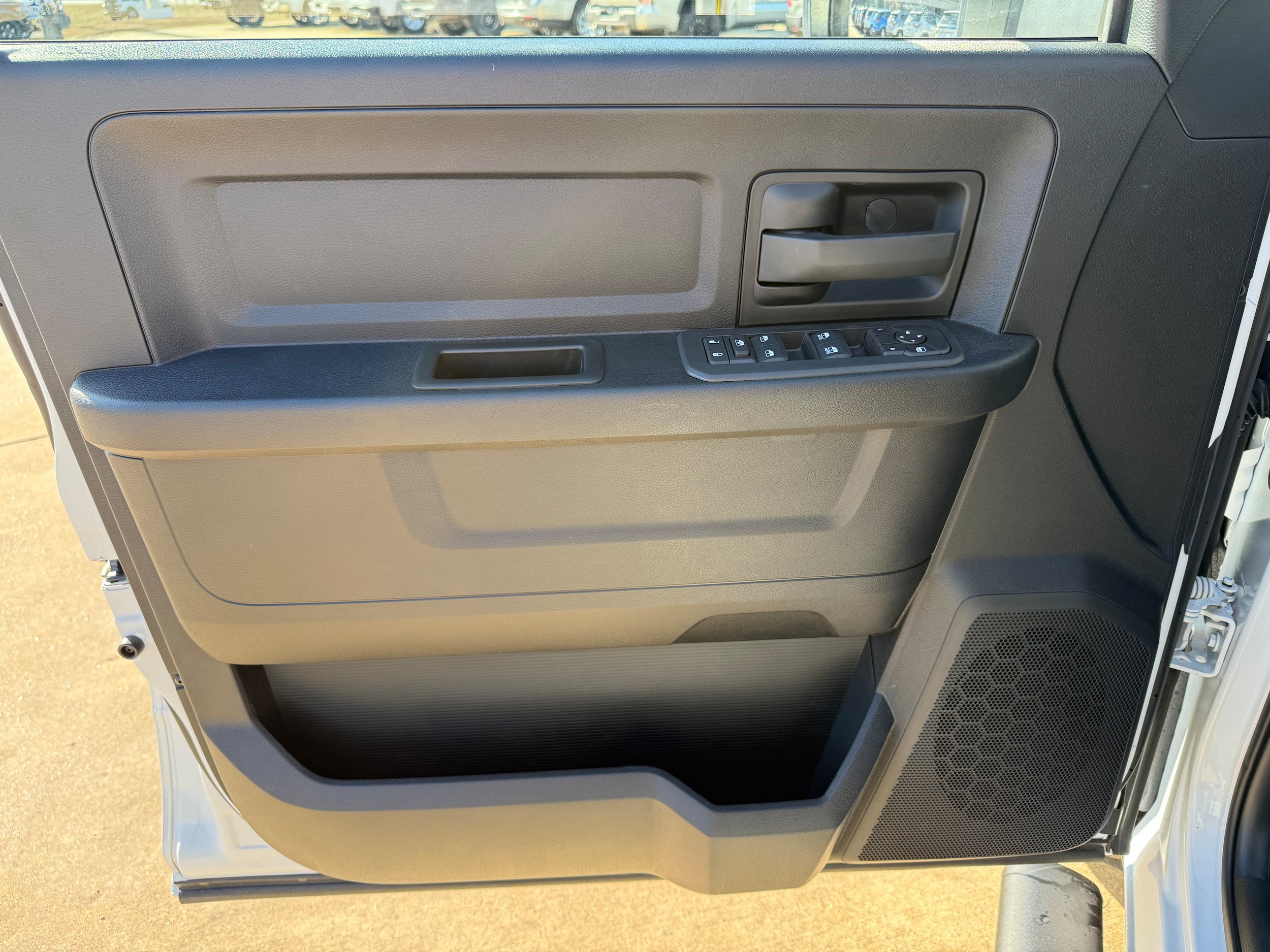 New 2026 RAM 3500 Tradesman AWD/4WD image 7