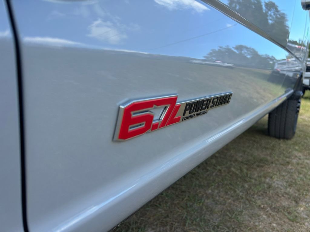 New 2026 Ford F250 Platinum image 38