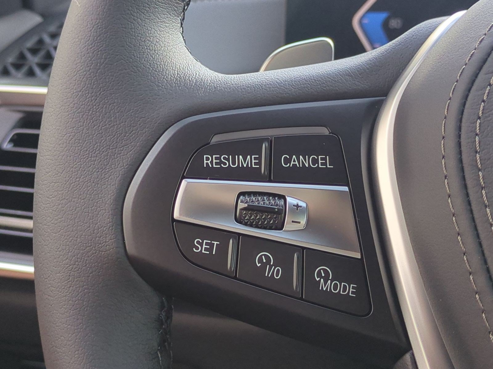 New 2026 BMW X5 xDrive50e AWD/4WD image 18