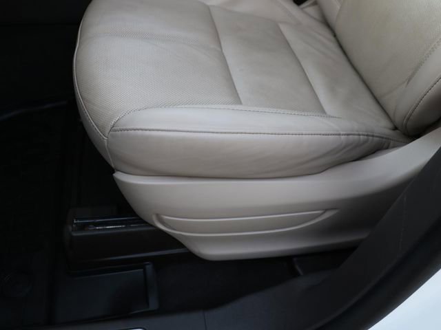 Used 2023 Lincoln Aviator Reserve w/ Equipment Group 201A image 18
