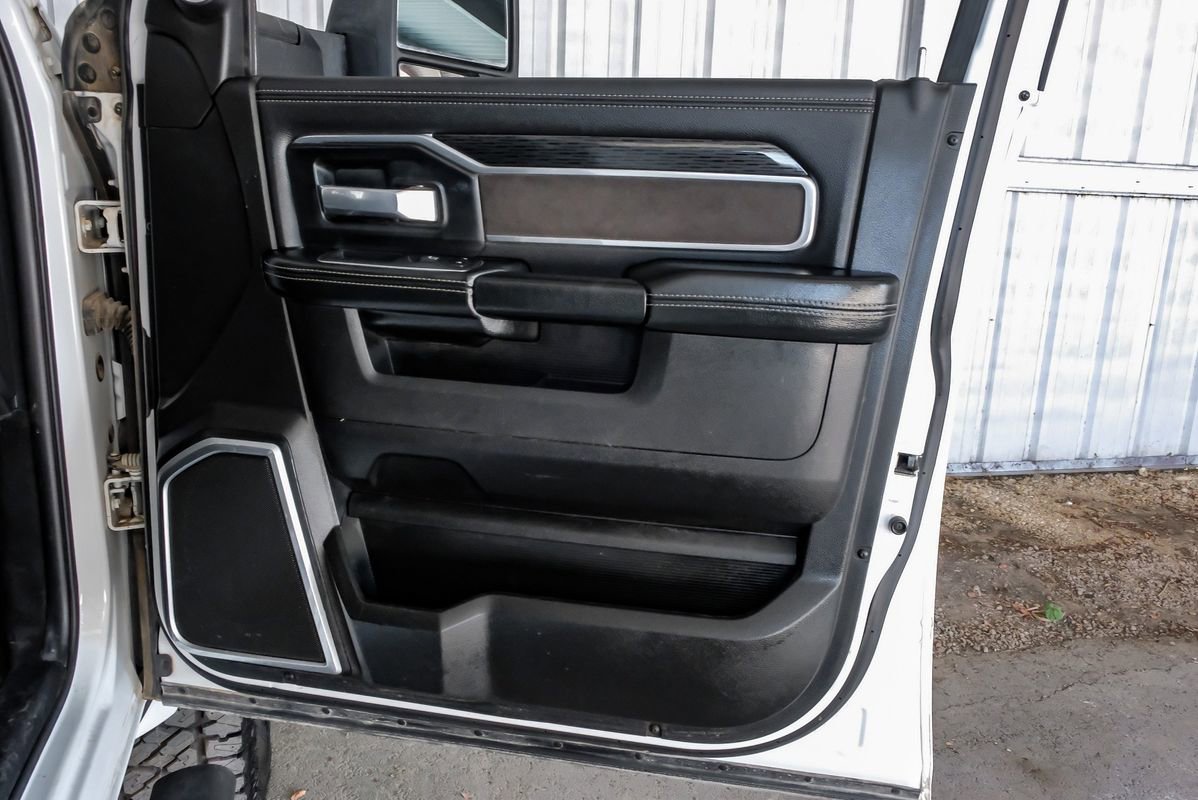 Used 2024 RAM 3500 Laramie w/ Night Edition image 46