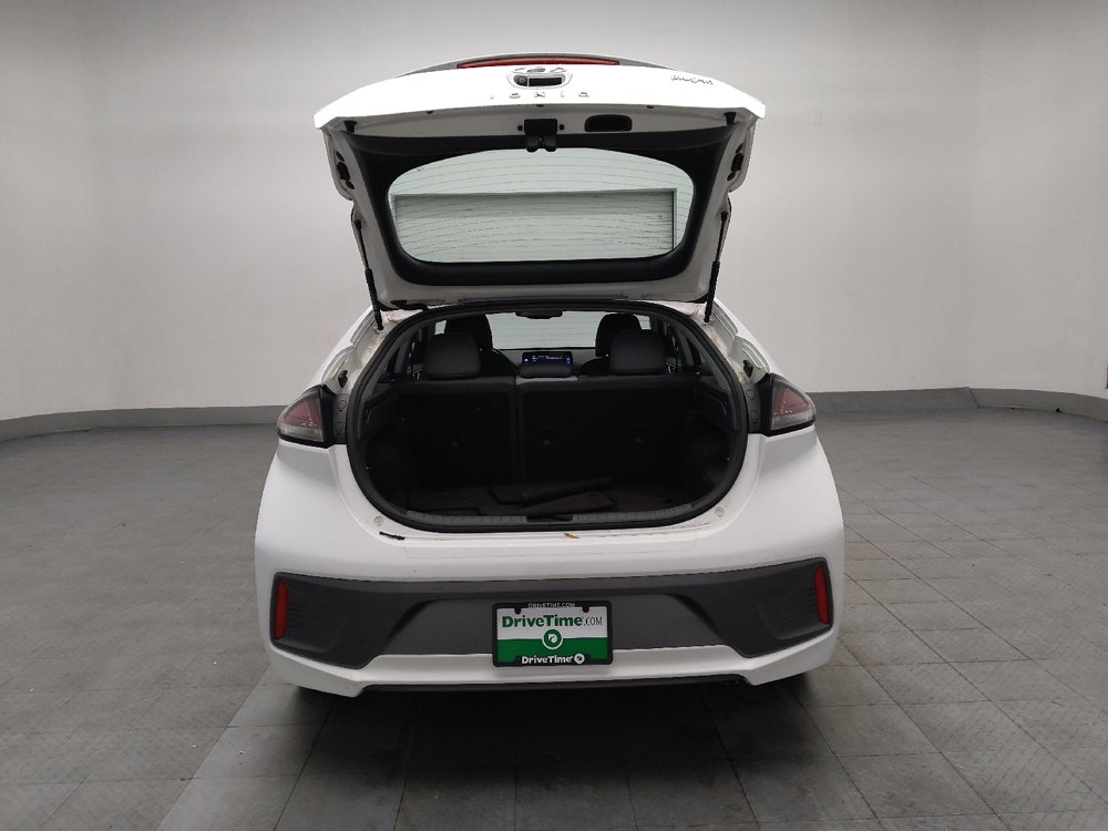 Used 2021 Hyundai Ioniq SE FWD image 29