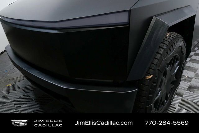 Used 2024 Tesla Cybertruck AWD Crew Cab image 36