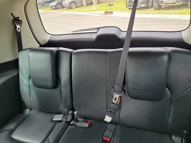 Used 2023 Nissan Armada Platinum w/ Captain's Chairs Package RWD image 16