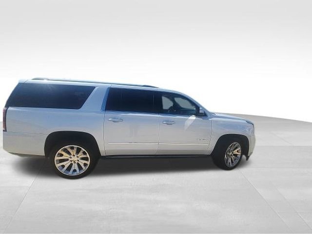 Used 2017 GMC Yukon XL Denali w/ Open Road Package image 12