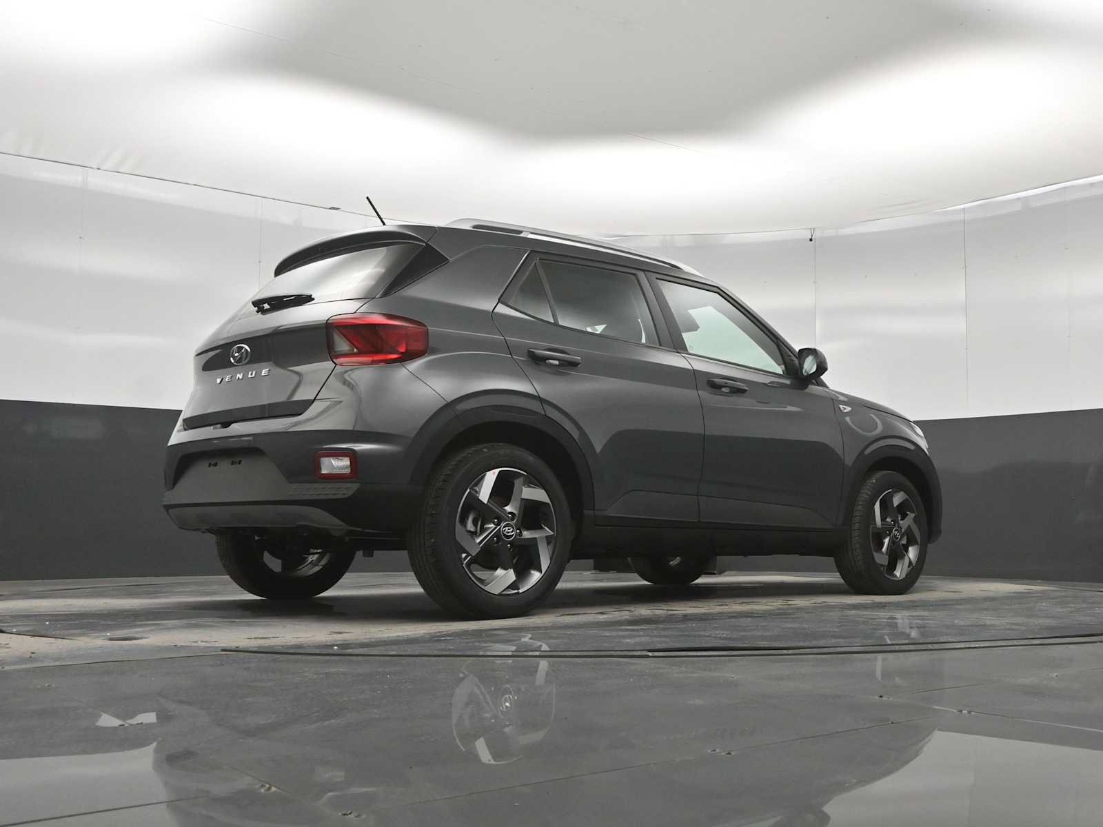 New 2026 Hyundai Venue SEL FWD image 36
