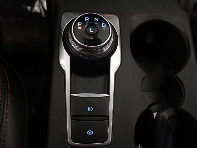 Certified 2025 Ford Escape ST-Line Select AWD/4WD image 29