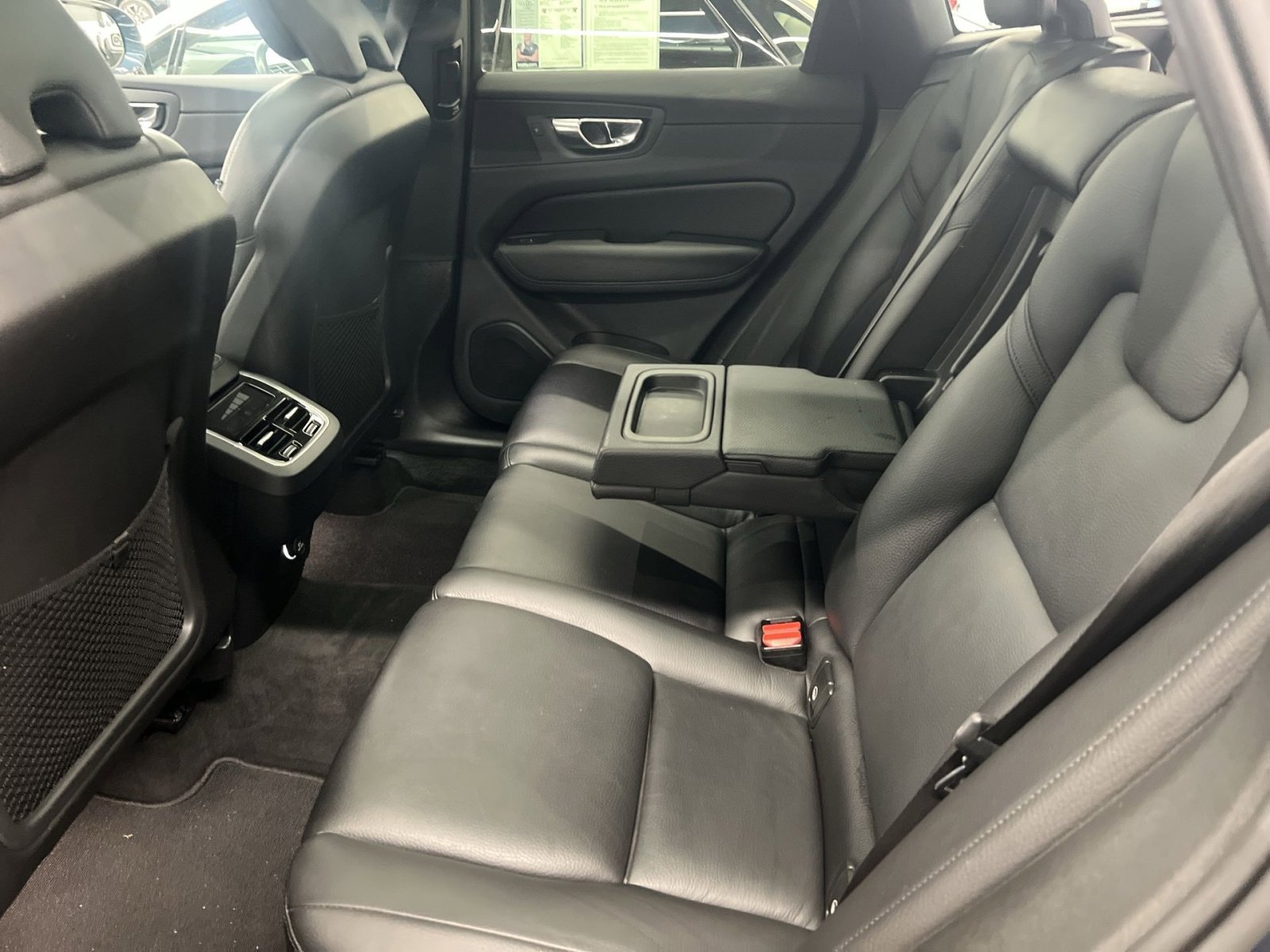Used 2019 Volvo XC60 T5 Inscription AWD/4WD image 21