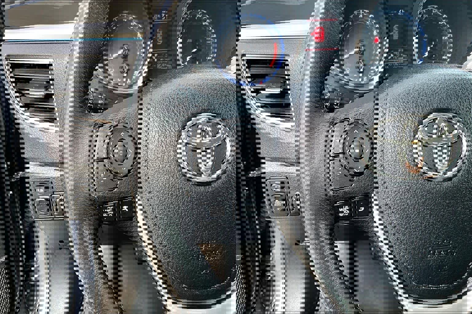 Used 2016 Toyota Corolla S image 23