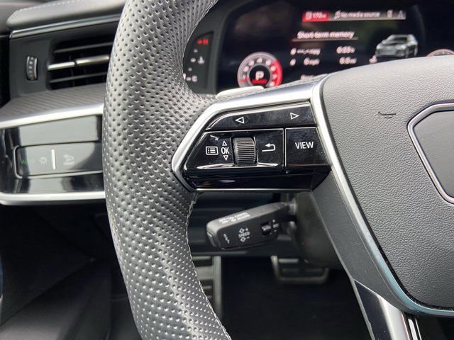 Certified 2023 Audi S6 Premium Plus w/ Premium Plus Package image 18