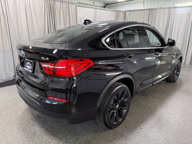 Used 2017 BMW X4 xDrive28i AWD/4WD image 4