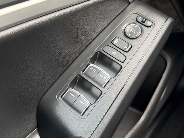 Certified 2024 Acura Integra FWD image 28