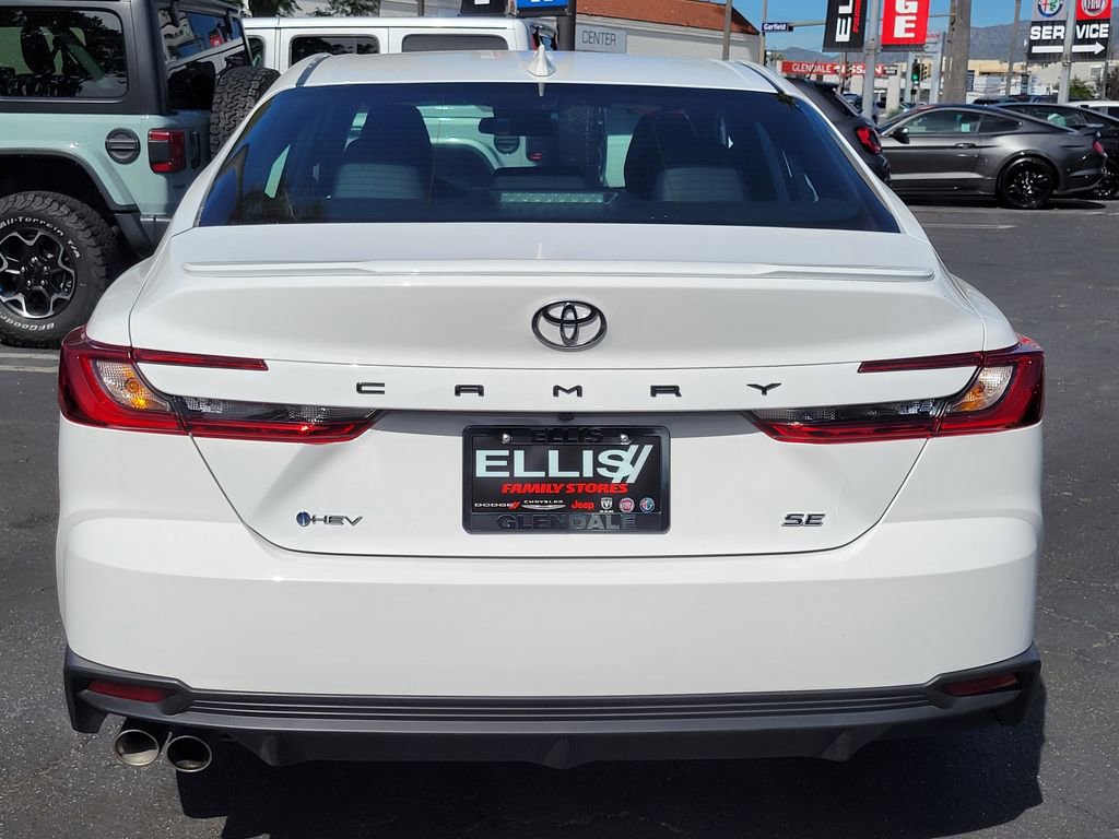 Used 2025 Toyota Camry SE image 26
