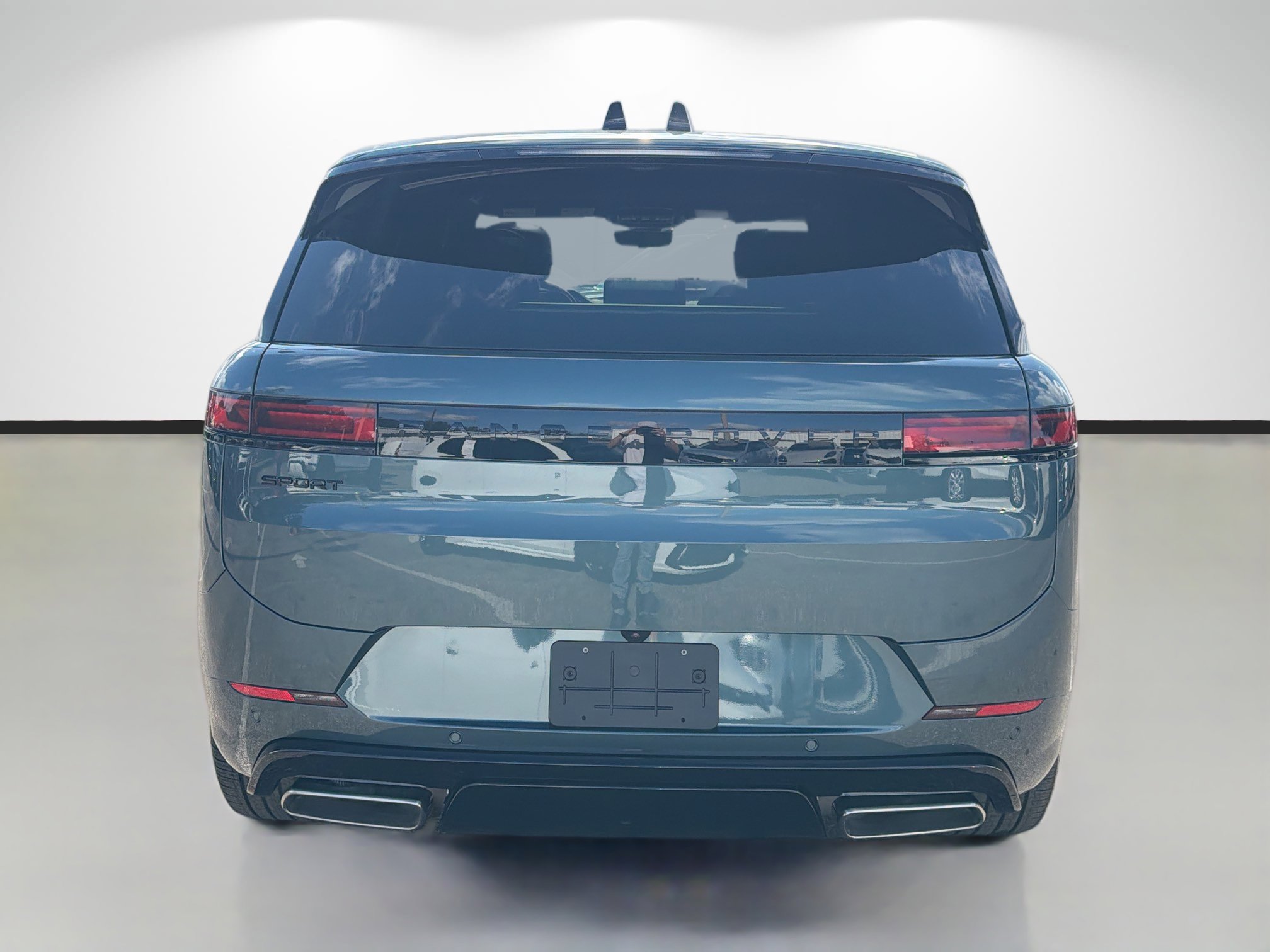 New 2026 Land Rover Range Rover Sport Dynamic SE image 4