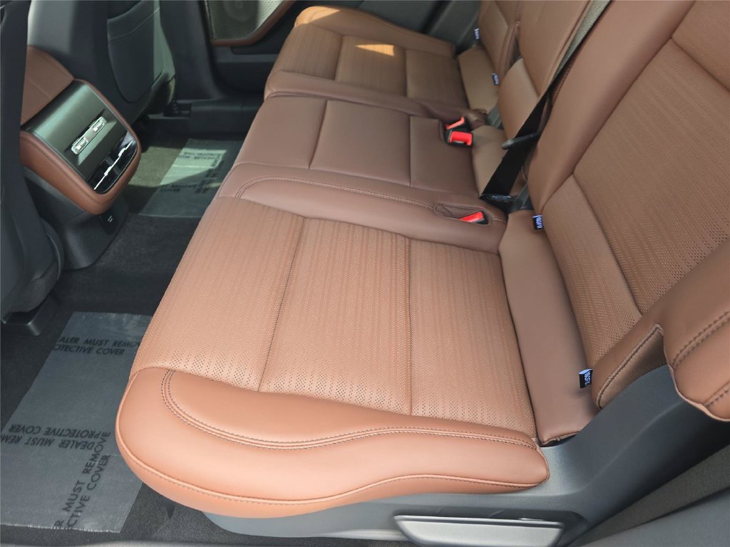 New 2026 Lincoln Nautilus Reserve AWD/4WD image 10