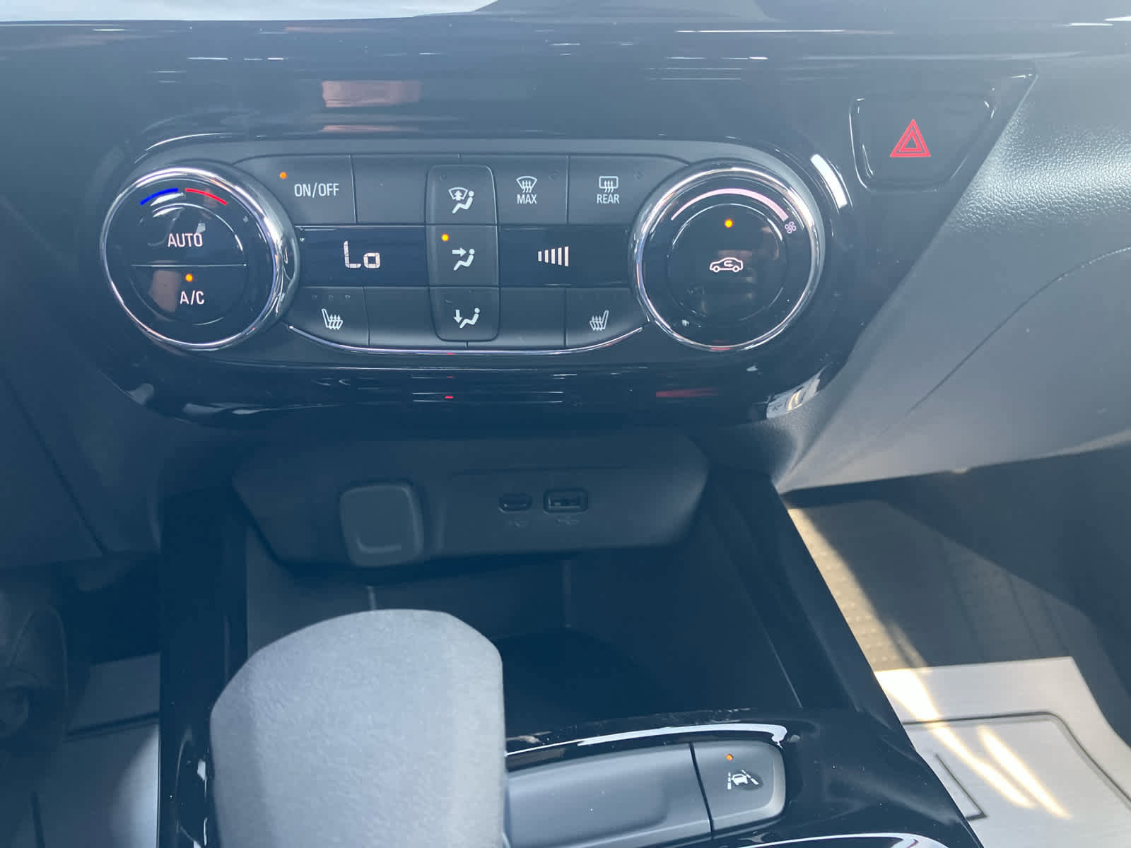 New 2026 Chevrolet Trax RS w/ Driver Confidence Package image 24