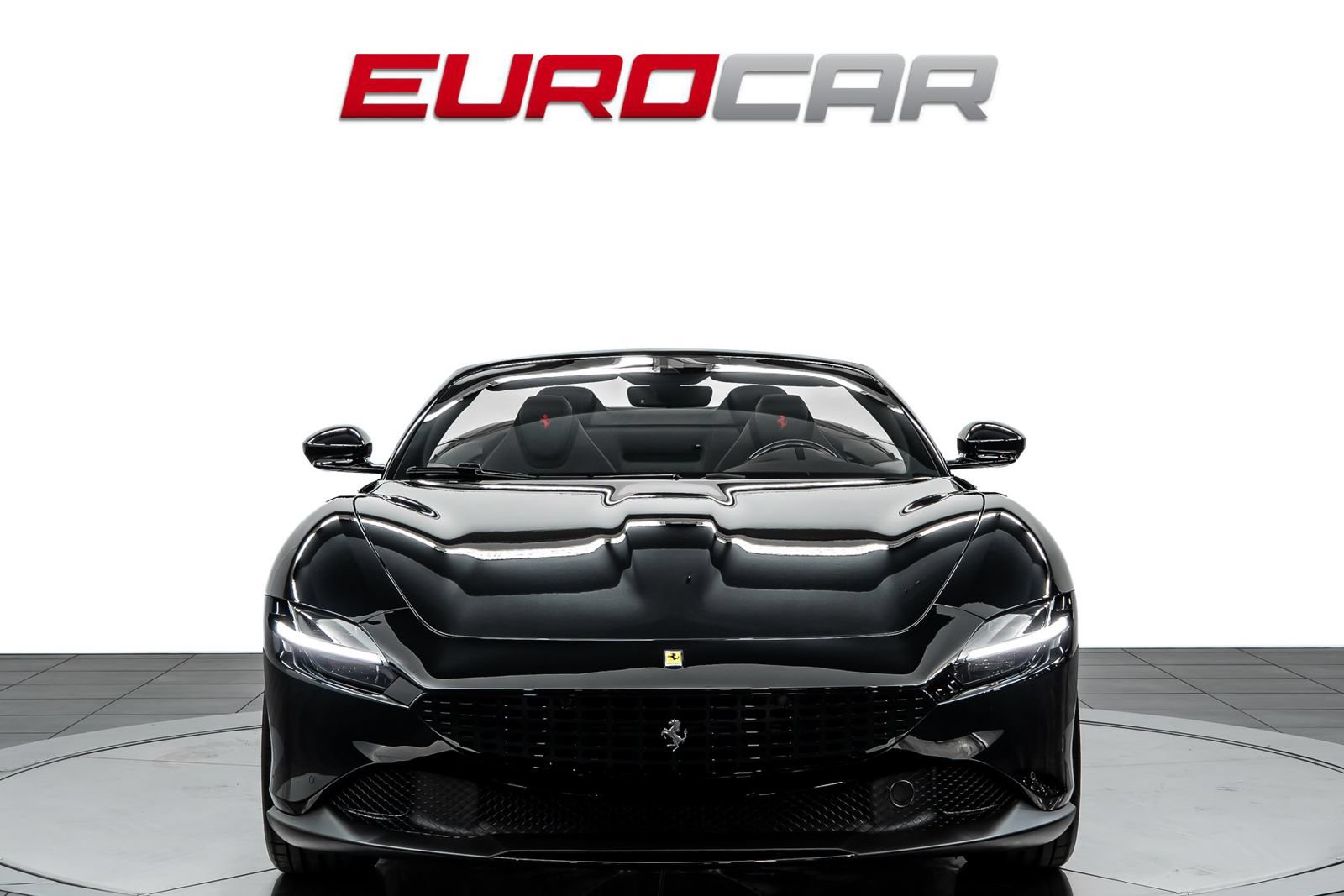 Used 2026 Ferrari Roma Spider RWD image 10