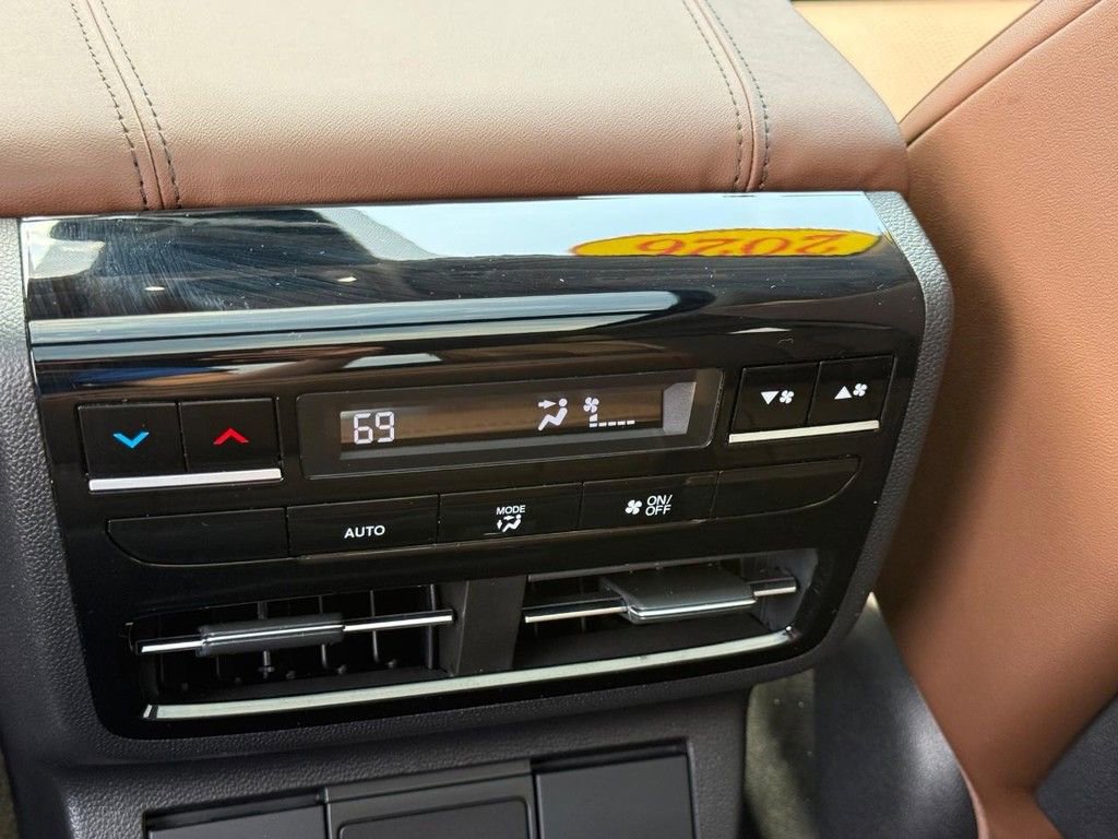 Certified 2026 Acura MDX w/ Technology Package image 13