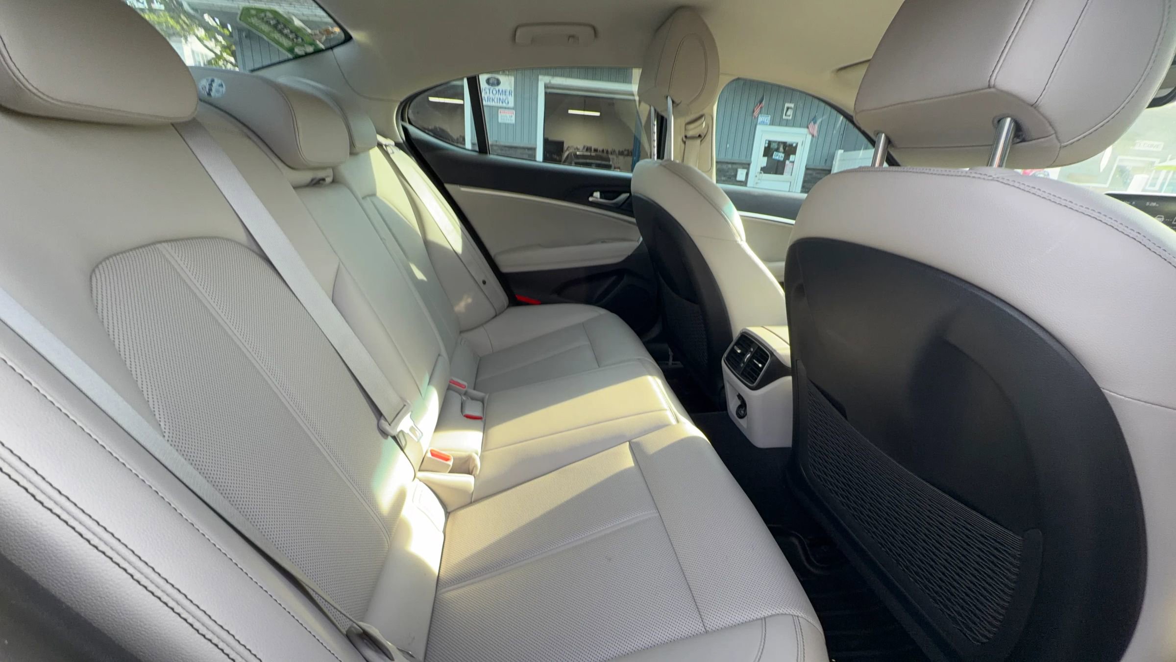 Used 2019 Genesis G70 2.0T Advanced AWD/4WD image 20