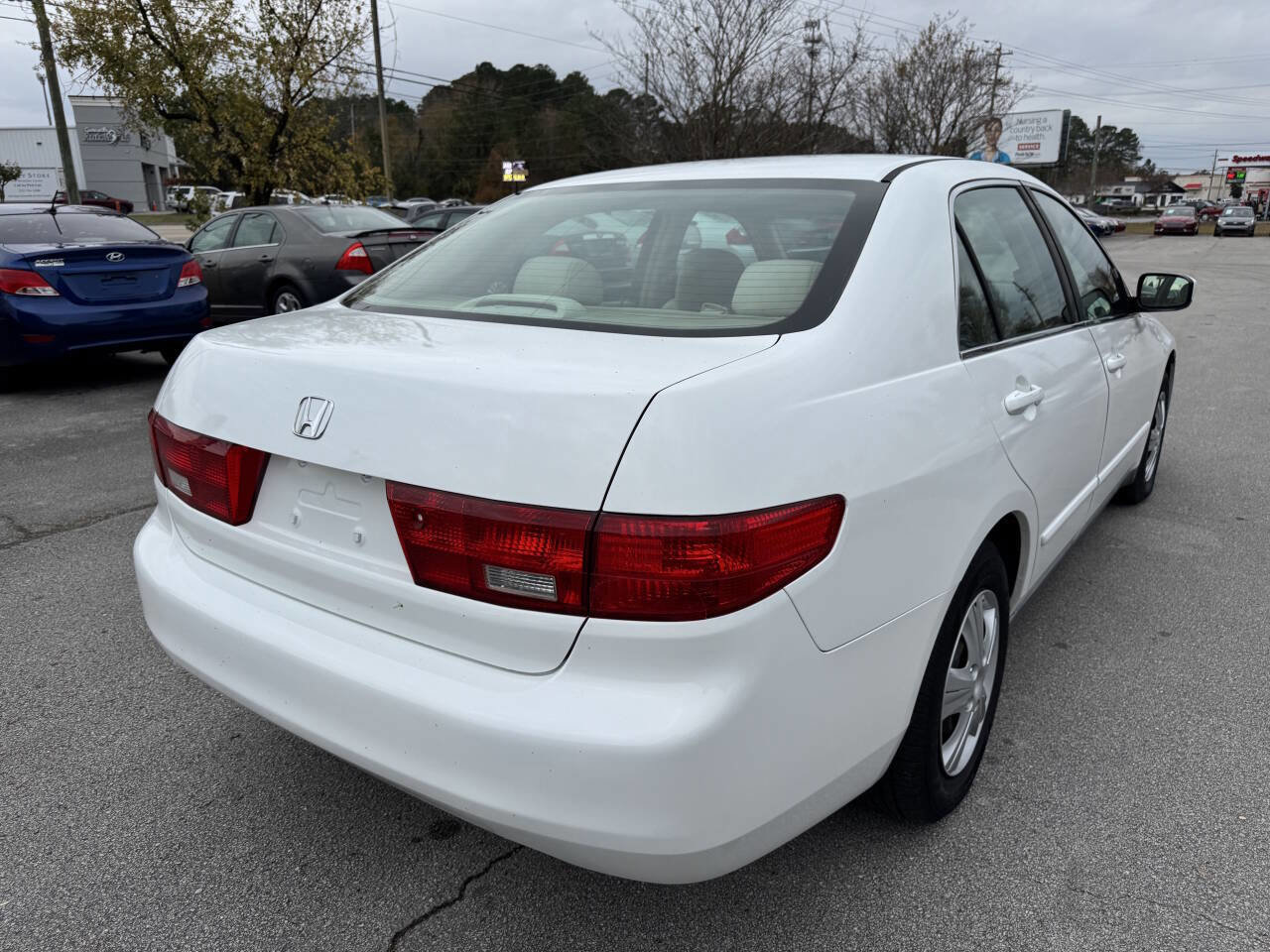 Used 2005 Honda Accord LX image 8